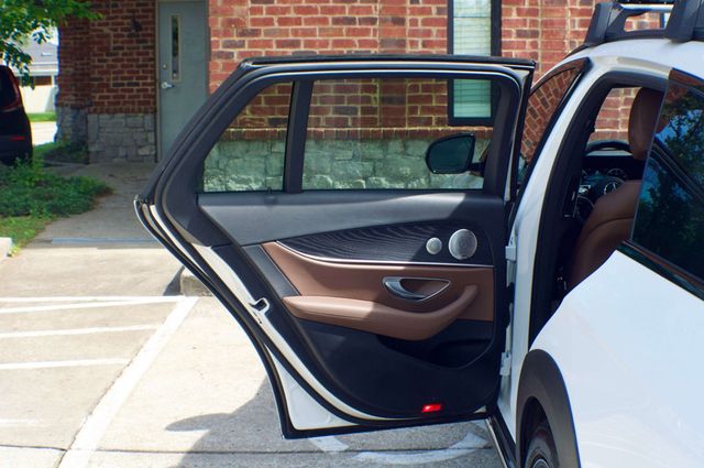 2022 Mercedes-Benz E-Class MSRP$80055/4MATIC/DriverAssistancePkg/NightPkg/PanoramicRoof - 22997477 - 48