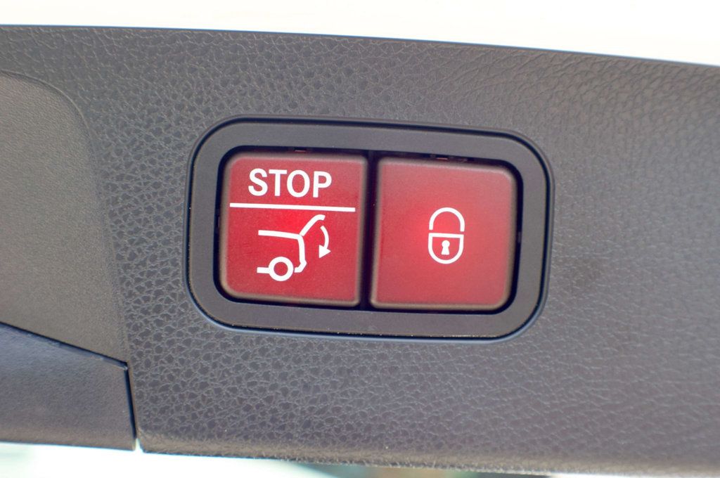 2022 Mercedes-Benz E-Class MSRP$80055/4MATIC/DriverAssistancePkg/NightPkg/PanoramicRoof - 22997477 - 55