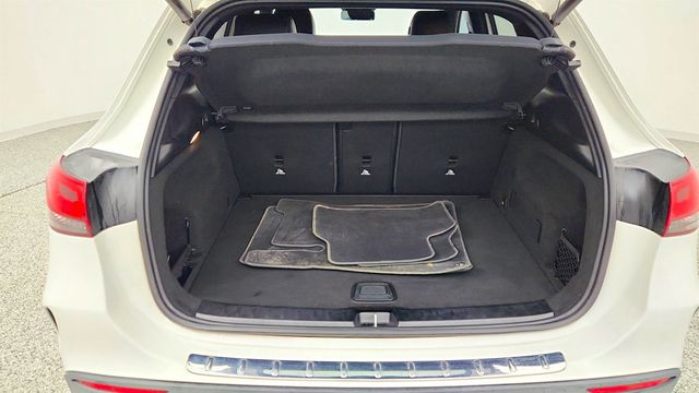 2022 Mercedes-Benz GLA AMG GLA 35 4MATIC SUV w/ 21’’ Wheels & Panoramic Sunroof - 23004619 - 19
