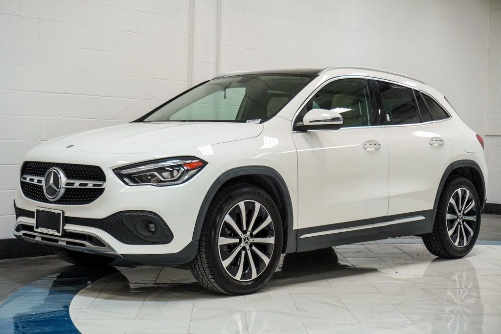2022 Mercedes Benz GLA 250 4MATIC photo 3