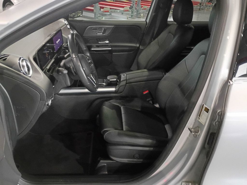 2022 Mercedes-Benz GLA GLA 250 SUV 1 Owner Clean Carfax - 23100918 - 12