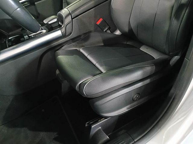 2022 Mercedes-Benz GLA GLA 250 SUV 1 Owner Clean Carfax - 23100918 - 14