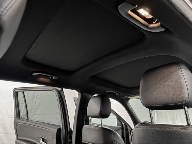 2022 Mercedes-Benz GLB 250 4MATIC PREMIUM AWD - 23018419 - 13