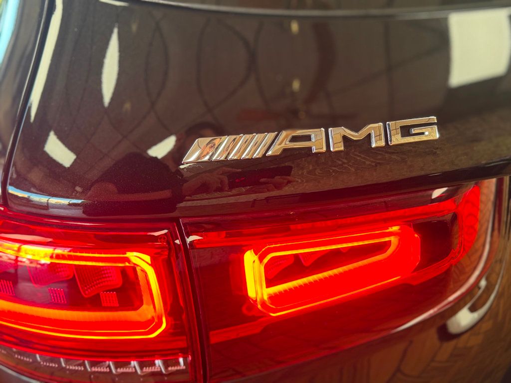 2022 Mercedes Benz GLB AMG 35 4MATIC photo 15