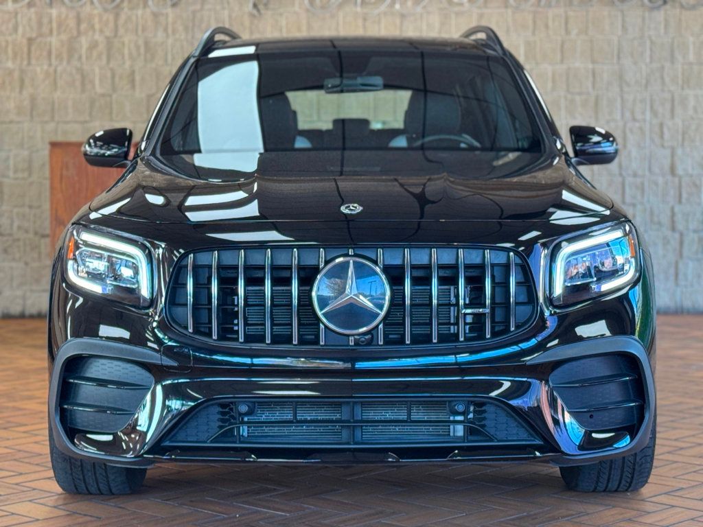 2022 Mercedes Benz GLB AMG 35 4MATIC photo 2