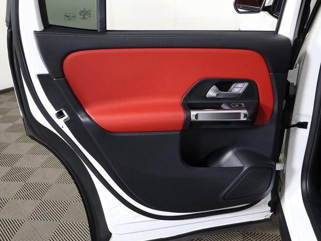 2022 Mercedes-Benz GLB AMG GLB 35 4MATIC SUV - 22994558 - 24