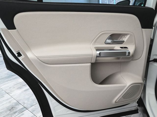 2022 Mercedes-Benz GLB GLB 250 - 22951997 - 10