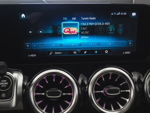 2022 Mercedes-Benz GLB GLB 250 - 22951997 - 16