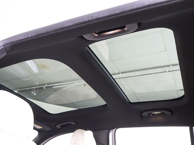 2022 Mercedes-Benz GLB GLB 250 4MATIC SUV - 23001963 - 20