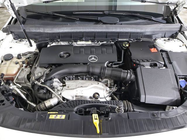 2022 Mercedes-Benz GLB GLB 250 4MATIC SUV - 23001963 - 21