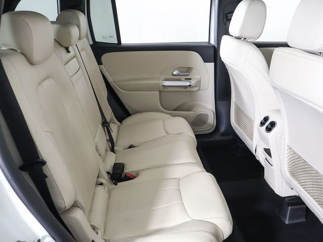 2022 Mercedes-Benz GLB GLB 250 4MATIC SUV - 23001963 - 34