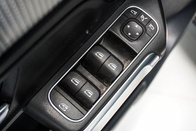 2022 Mercedes-Benz GLB GLB 250 4MATIC SUV - 23007671 - 23