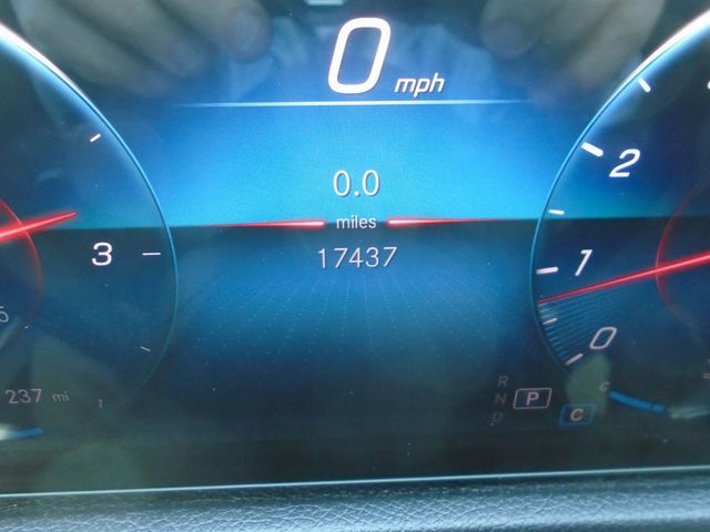 2022 Mercedes-Benz GLB GLB 250 4MATIC SUV - 22941032 - 17