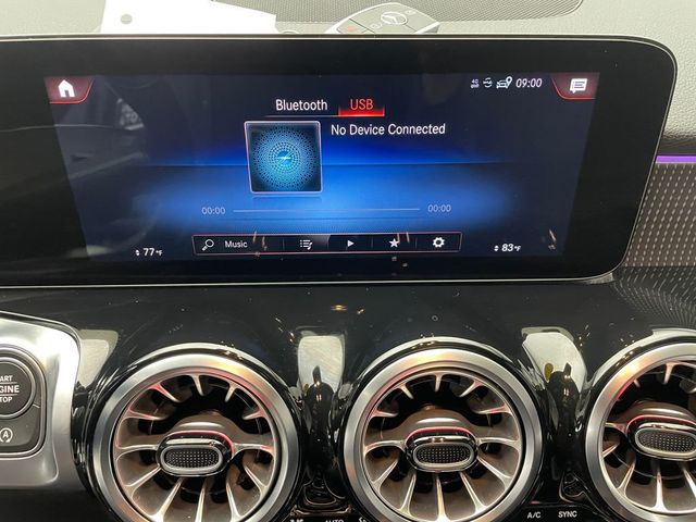 2022 Mercedes-Benz GLB GLB 250 4MATIC SUV - 22963387 - 24