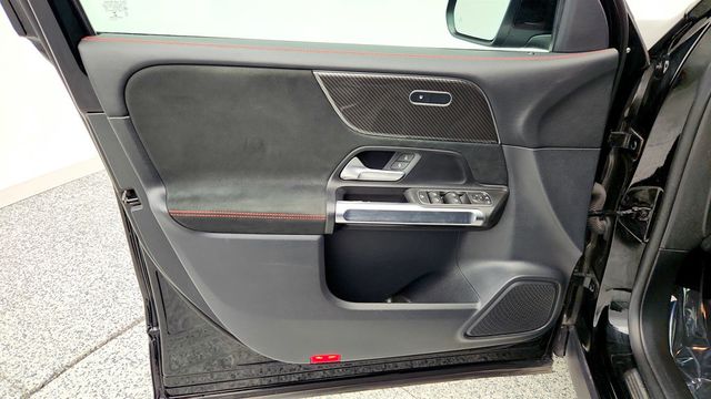 2022 Mercedes-Benz GLB GLB 250 SUV - 22964030 - 10