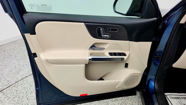 2022 Mercedes-Benz GLB GLB 250 SUV w/ Premium Package Lite & Multimedia Package - 23044129 - 9