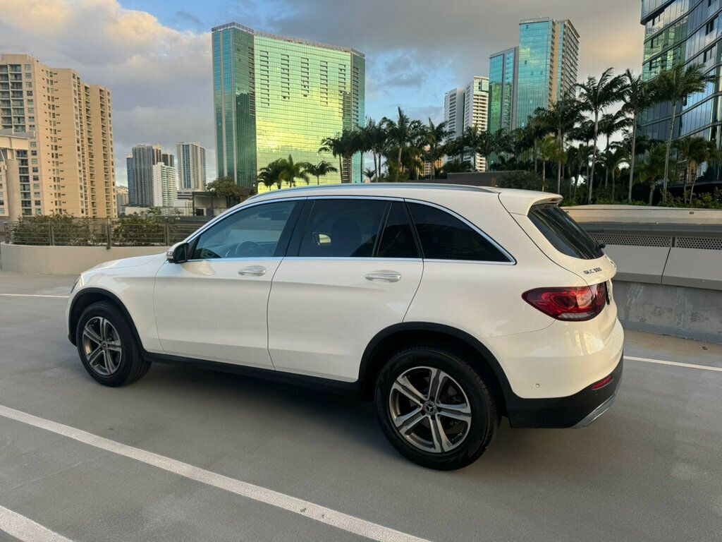 2022 Mercedes-Benz GLC 1-Owner - 22968743 - 16