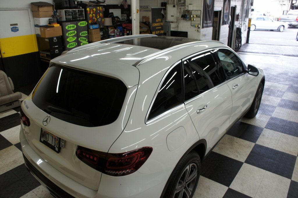 2022 Mercedes-Benz GLC 1-Owner, Panorama Roof, Ambiant Lights - 22968743 - 20