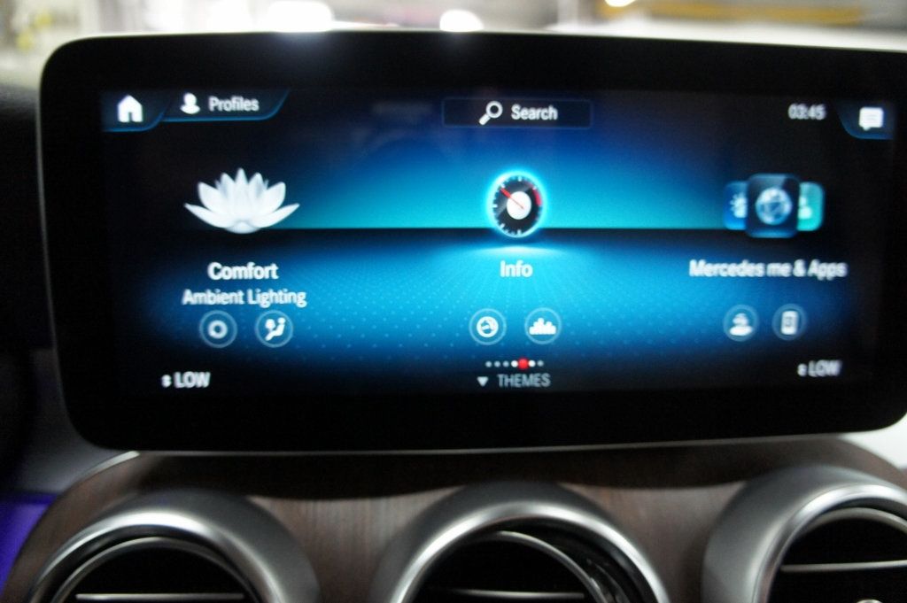 2022 Mercedes-Benz GLC 1-Owner, Panorama Roof, Ambiant Lights - 22968743 - 45