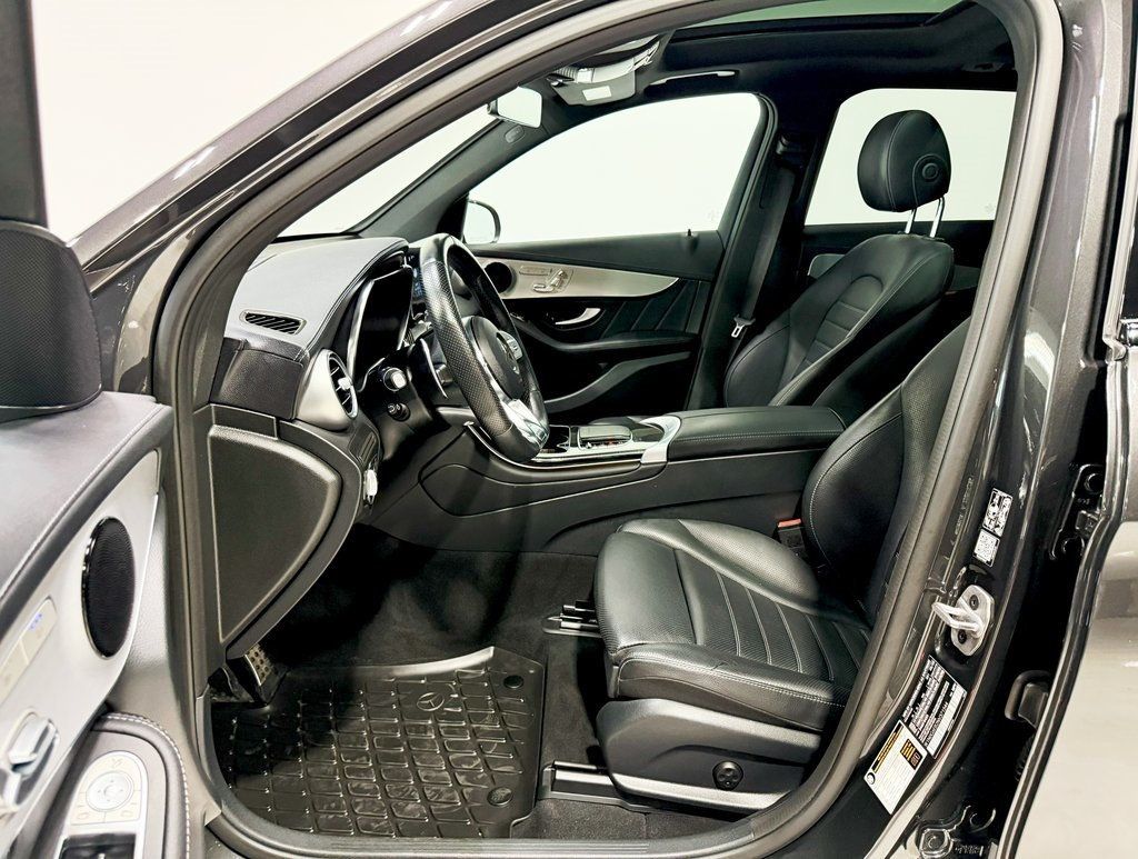 2022 Mercedes-Benz GLC AMG GLC 43 4MATIC SUV - 22909223 - 33