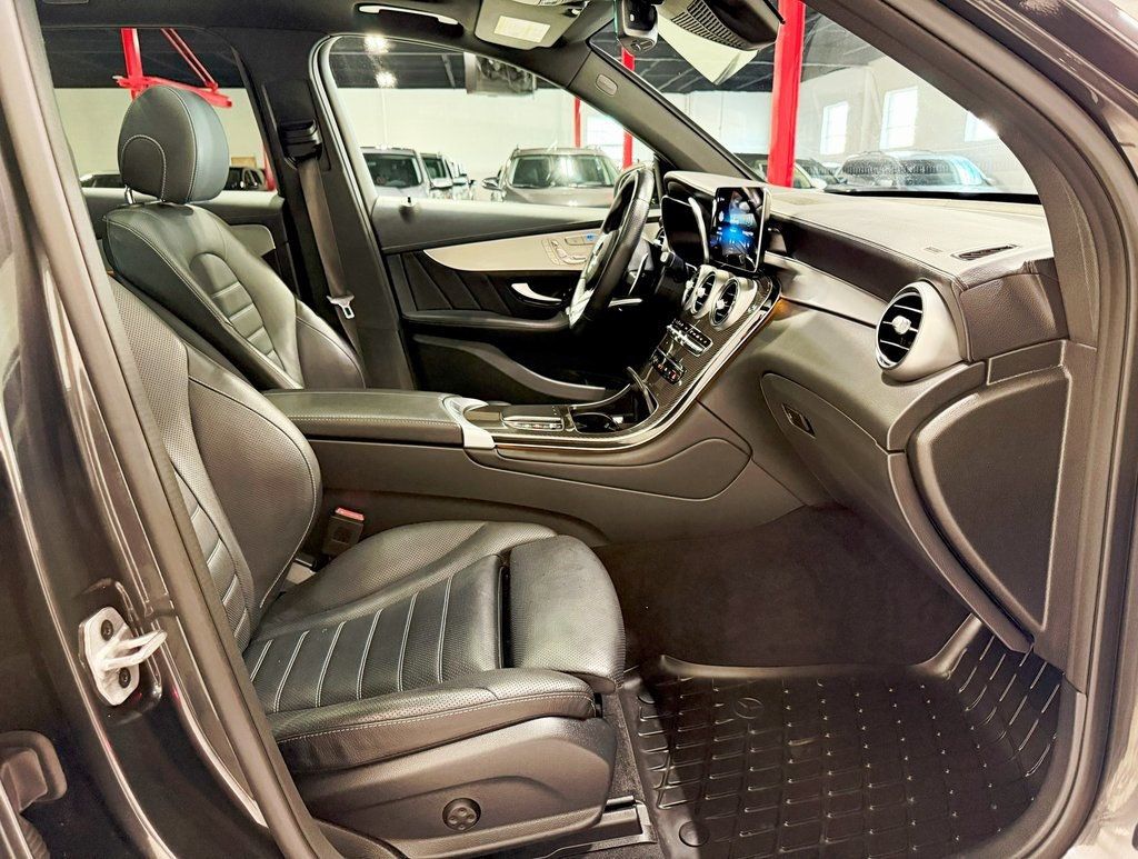 2022 Mercedes-Benz GLC AMG GLC 43 4MATIC SUV - 22909223 - 49