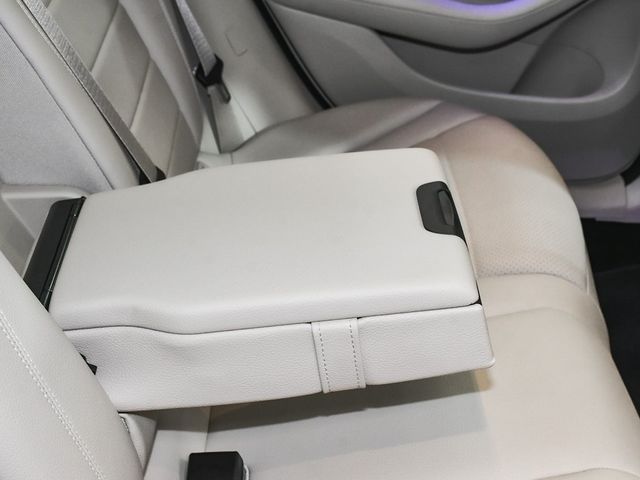 2022 Mercedes-Benz GLC GLC 300 - 22953554 - 52