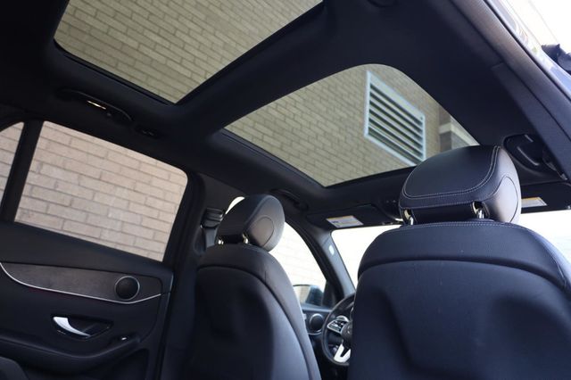 2022 Mercedes-Benz GLC GLC 300 - 23018611 - 25