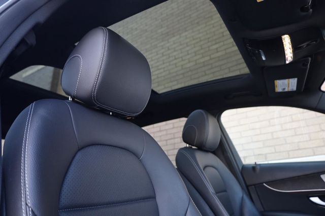 2022 Mercedes-Benz GLC GLC 300 - 23018611 - 29