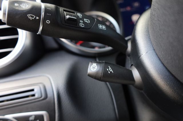 2022 Mercedes-Benz GLC GLC 300 - 23018611 - 36