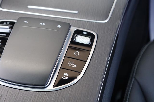 2022 Mercedes-Benz GLC GLC 300 - 23018611 - 51