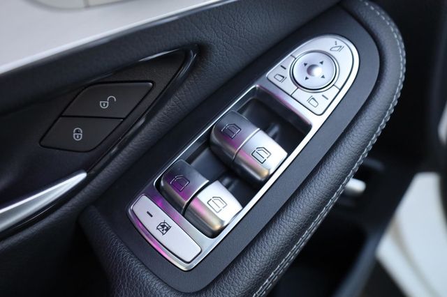 2022 Mercedes-Benz GLC GLC 300 - 23024630 - 34