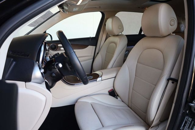 2022 Mercedes-Benz GLC GLC 300 - 23093858 - 17