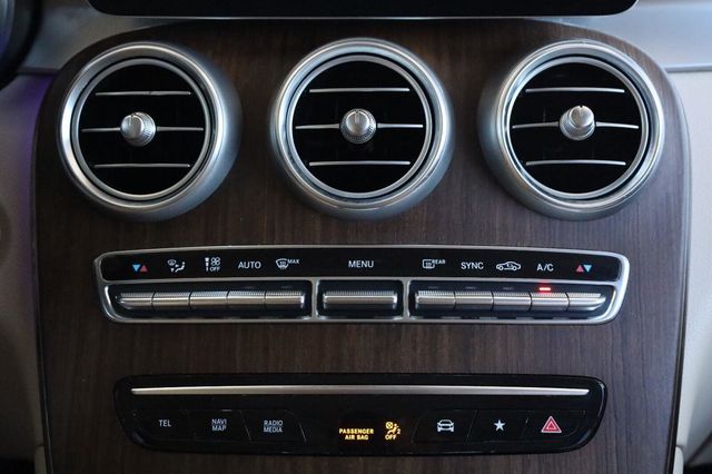 2022 Mercedes-Benz GLC GLC 300 - 23093858 - 48