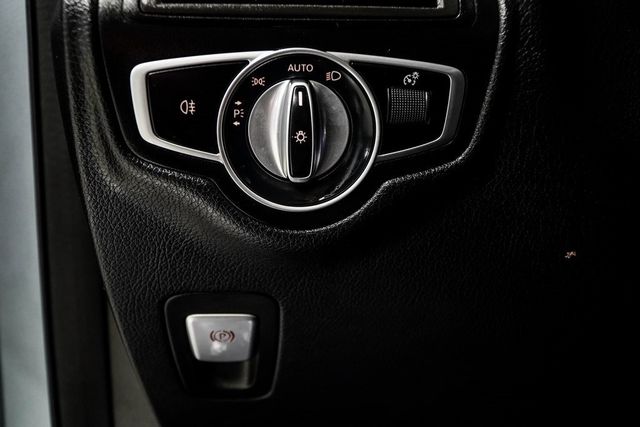 2022 Mercedes-Benz GLC GLC 300 4MATIC Coupe - 22954661 - 35