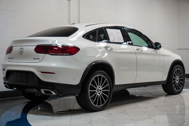 2022 Mercedes Benz GLC 300 4MATIC Coupe photo 32