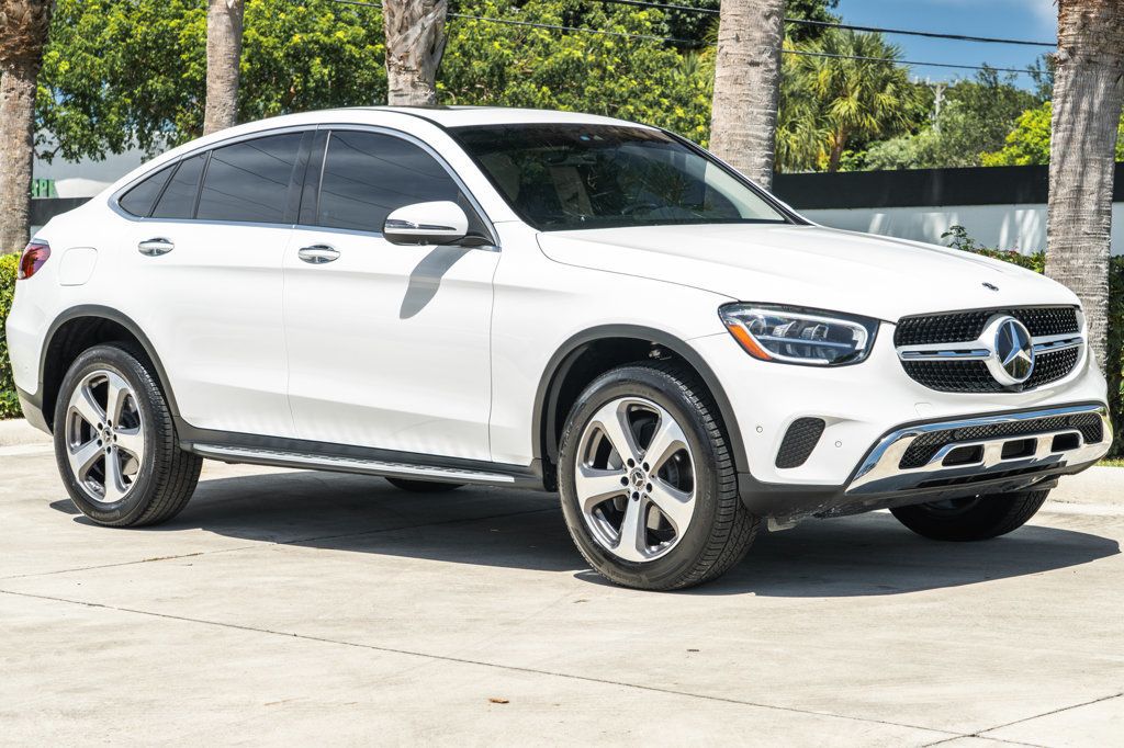 2022 Mercedes Benz GLC 300 4MATIC Coupe photo 9