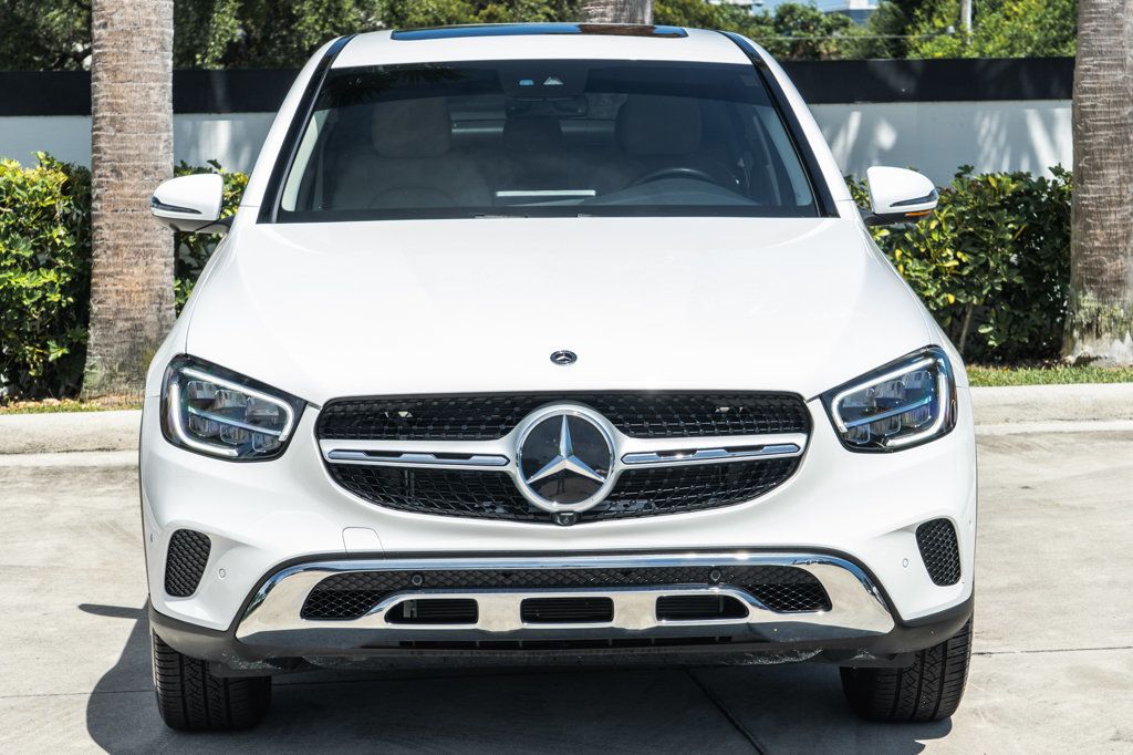 2022 Mercedes Benz GLC 300 4MATIC Coupe photo 11