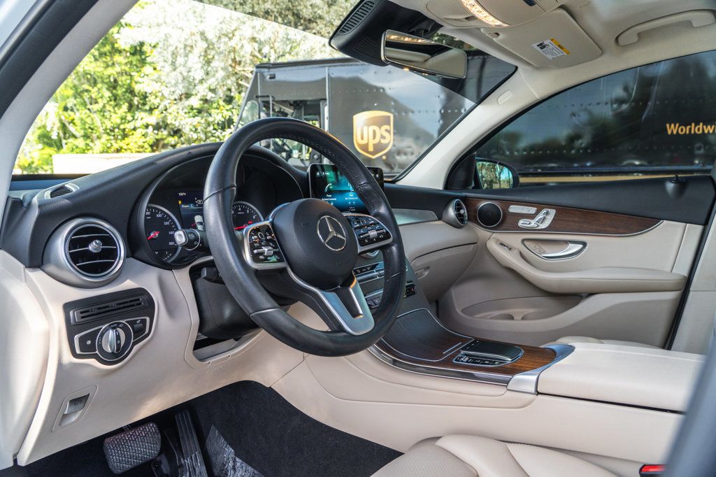 2022 Mercedes Benz GLC 300 4MATIC Coupe photo 14