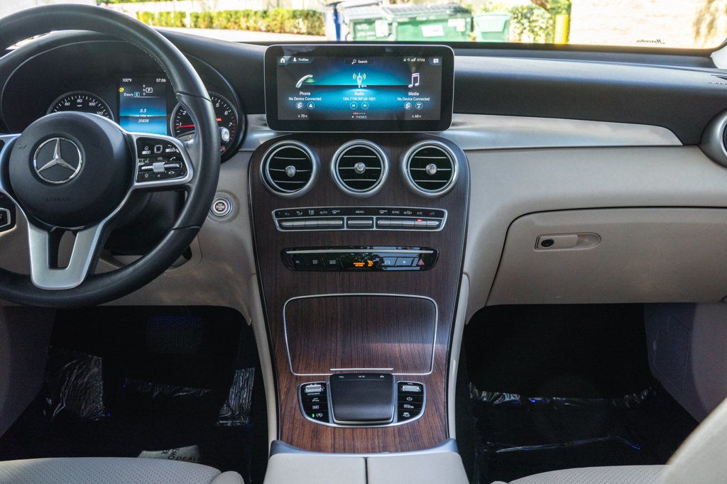 2022 Mercedes Benz GLC 300 4MATIC Coupe photo 17