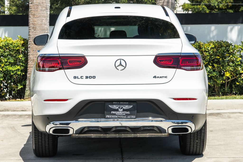 2022 Mercedes Benz GLC 300 4MATIC Coupe photo 6