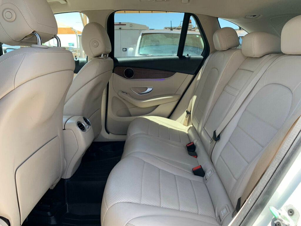 2022 Mercedes-Benz GLC GLC 300 4MATIC SUV - 23035276 - 31