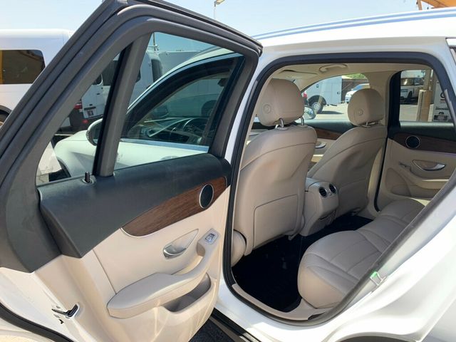 2022 Mercedes-Benz GLC GLC 300 4MATIC SUV - 23035276 - 6