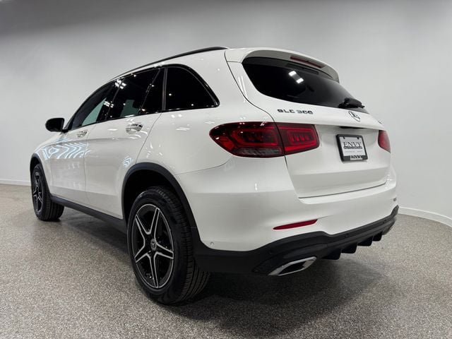 2022 Mercedes-Benz GLC GLC 300 4MATIC SUV - 22987858 - 21