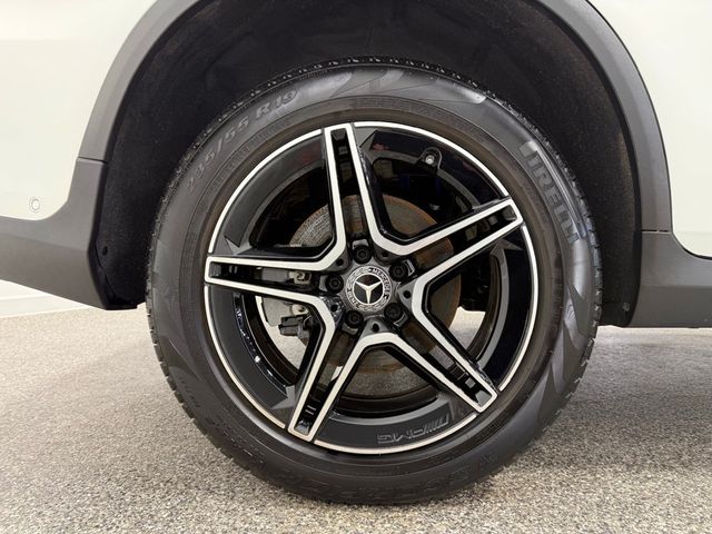 2022 Mercedes-Benz GLC GLC 300 4MATIC SUV - 22987858 - 32