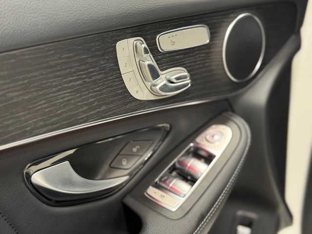 2022 Mercedes-Benz GLC GLC 300 4MATIC SUV - 22987858 - 44