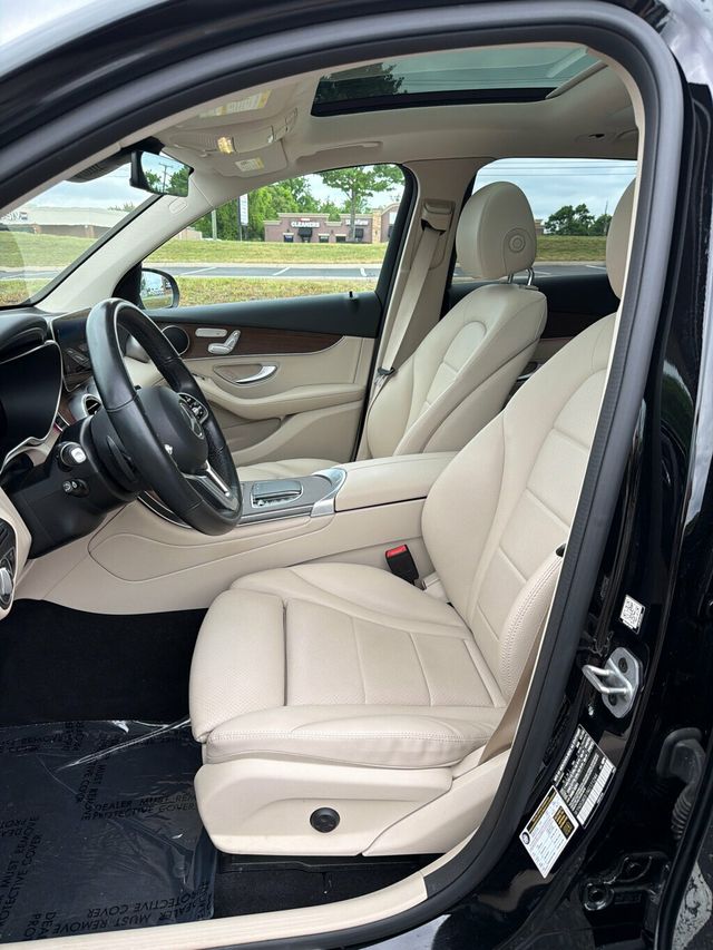 2022 Mercedes-Benz GLC GLC 300 4MATIC SUV - 23020233 - 9