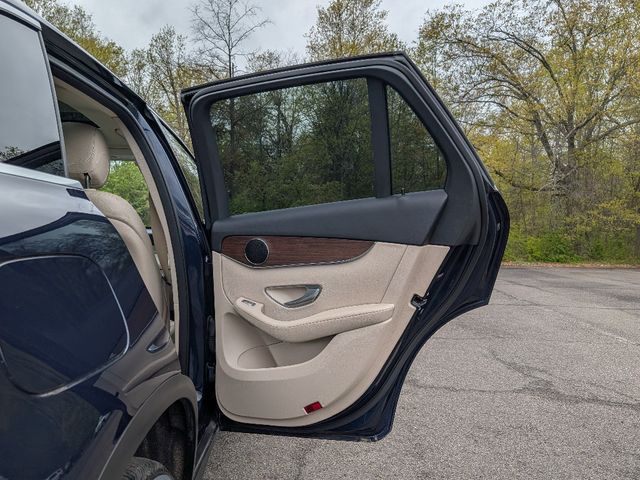 2022 Mercedes-Benz GLC GLC 300 4MATIC SUV - 23014112 - 11
