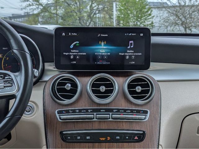 2022 Mercedes-Benz GLC GLC 300 4MATIC SUV - 23014112 - 19