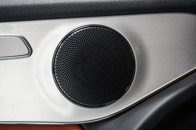 2022 Mercedes-Benz GLC GLC 300 4MATIC SUV - 22991917 - 21