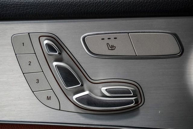 2022 Mercedes-Benz GLC GLC 300 4MATIC SUV - 22991917 - 23